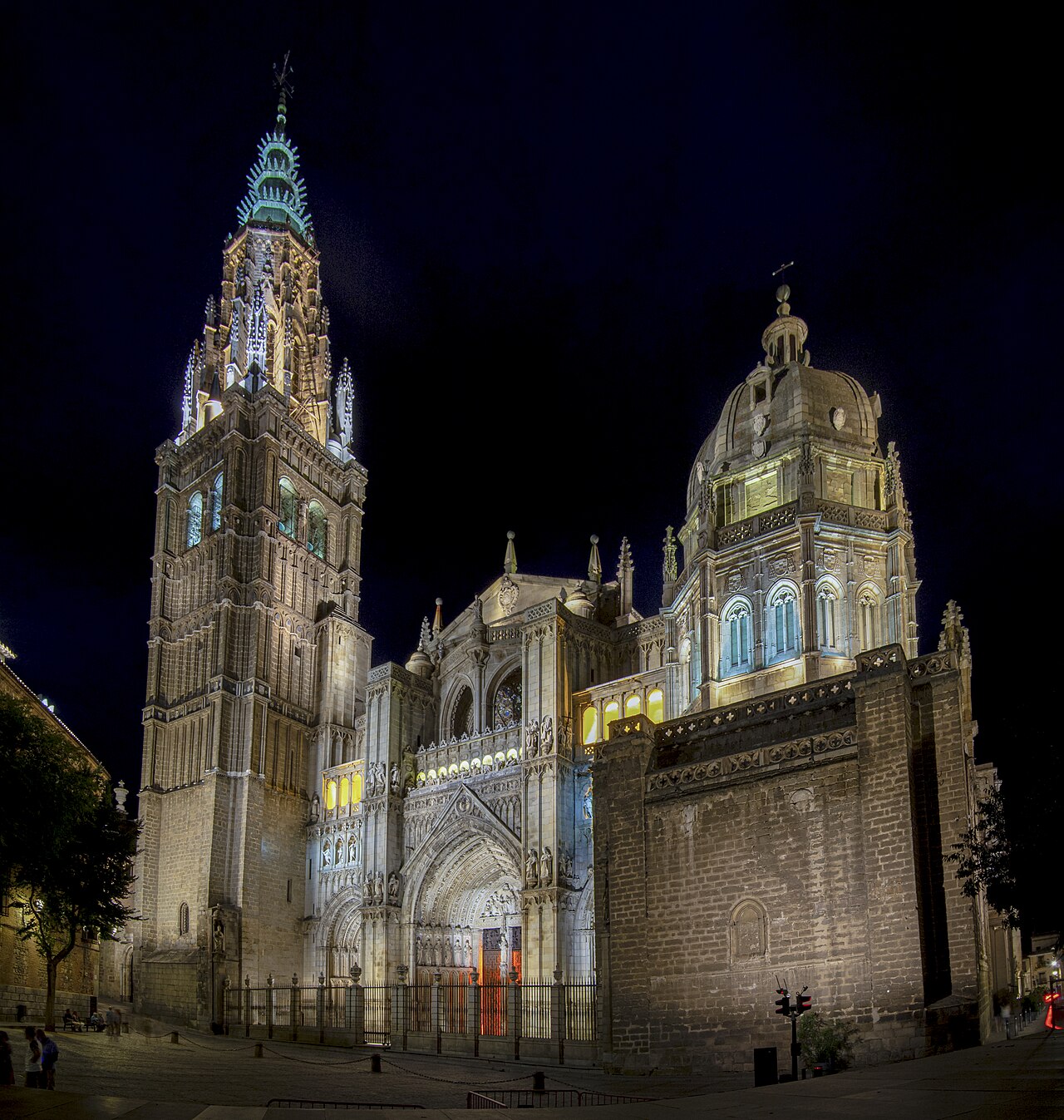 Fachada principal de la Catedral Primada de Toledo